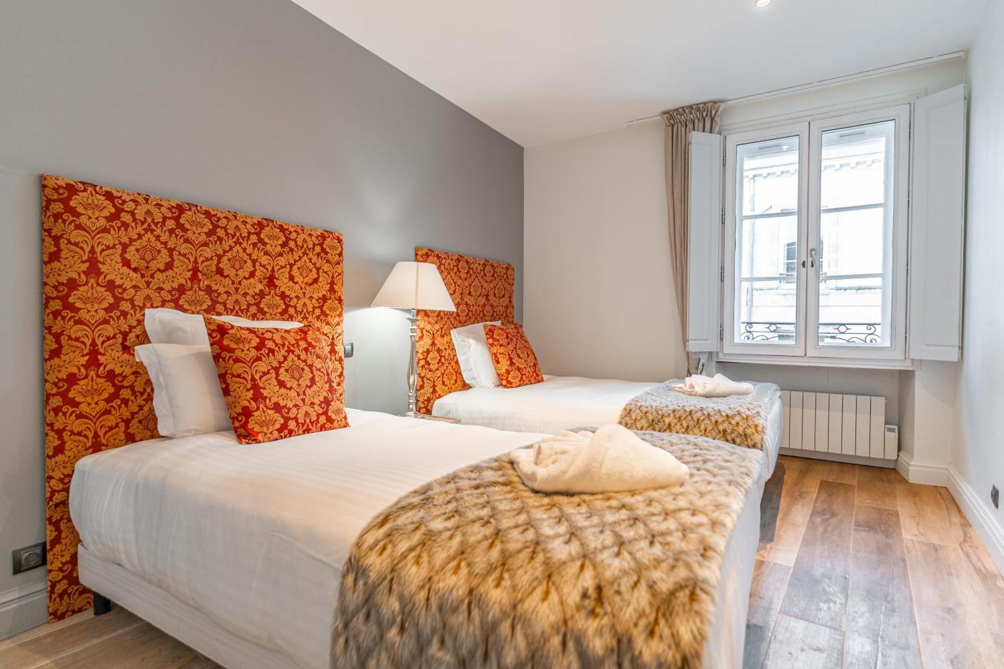 Superbe Appartement De 2 Chambres Au Coeur Du Quartier Gambetta Bordeaux Exteriör bild